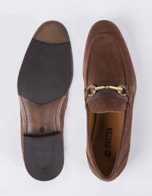 Chaussures en daim marron